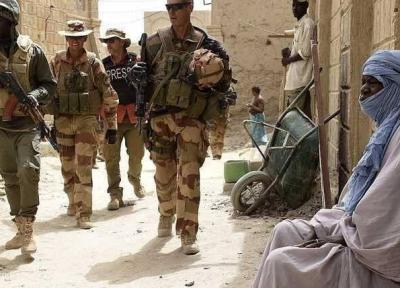 خبرنگاران فرانسه برای مبارزه با تروریسم در آفریقا نیروی نظامی تشکیل داد