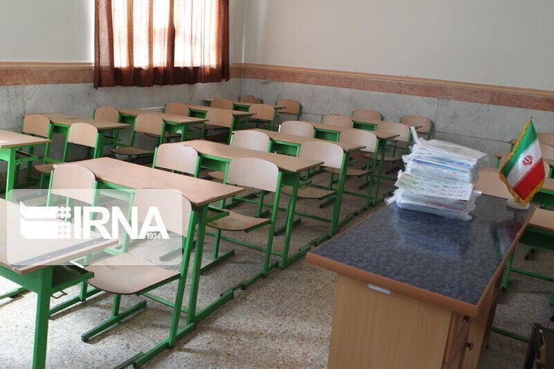 خبرنگاران تعطیلی آموزش حضوری مدرسه های شهر بوشهر تمدید شد