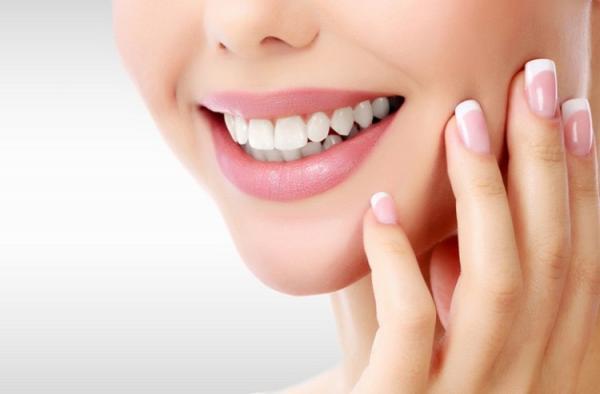 خمیر دندان سفید کننده یک راه چاره عالی برای سفیدی دندان هایتان