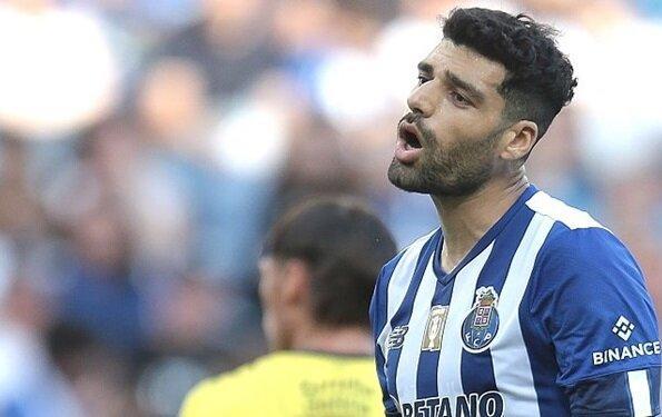 عکس ، هواداران الهلال به استقبال طارمی رفتند ، ذوق و شوق عکس ، طرفداران الهلال به استقبال طارمی رفتند ، ذوق و شوق عربستانی ها برای انتقال ستاره ایرانی