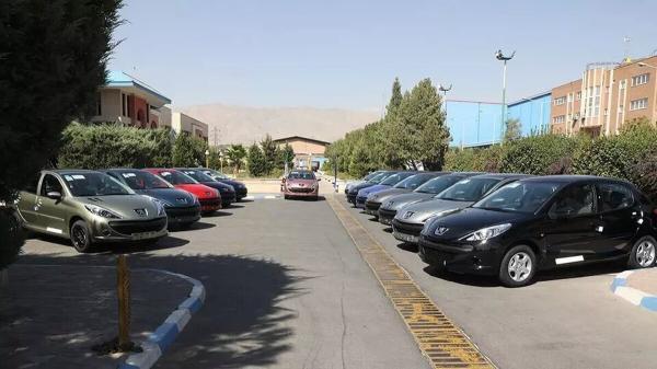 بازی با رنگ ها تمام هنر بزرگترین خودروساز کشور: ایران خودرو!
