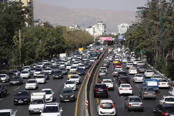 وسایل حمل و نقل در مهر برای دانش آموزان و دانشجویان رایگان است ، کاهش 15 درصدی ترافیک با شناورسازی ساعت کاری اداره ها